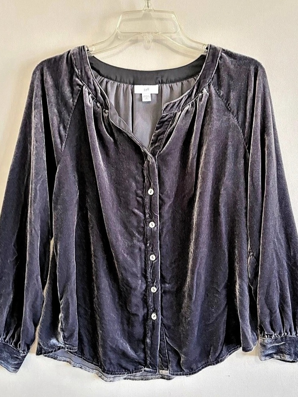 J Jill Womens Silk Blend Velvet Button Up Shirt Size M Petite Gray holiday Nye